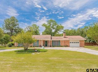 324 Texas Dr, Hideaway, TX 75771