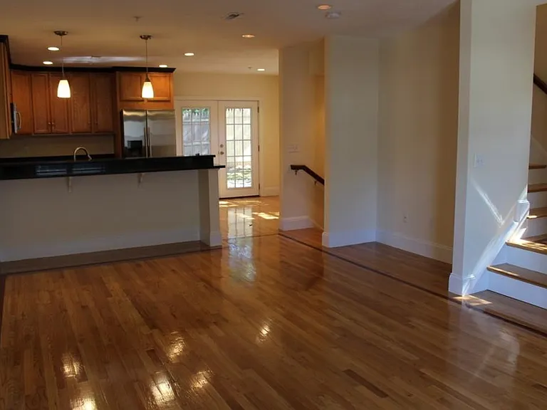 8 Grant St #20 — Photo 6