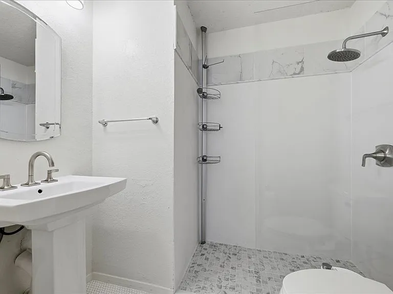 325 Marshall Creek Rd — Photo 36