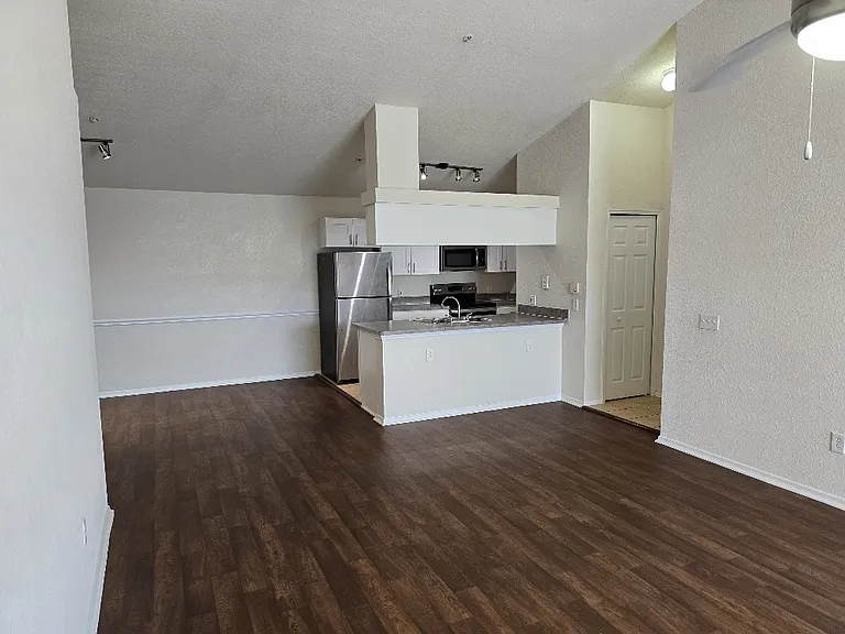 16339 Enclave Village Dr #3-304 — Photo 3