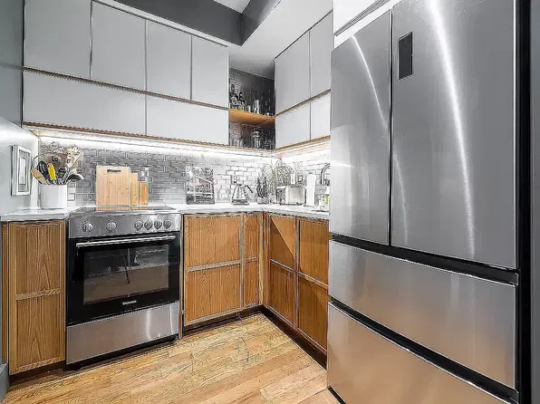 830 Flatbush Ave, Brooklyn, NY