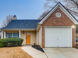 6561 Chestnut Oaks Rdg, Lithonia, GA 30038