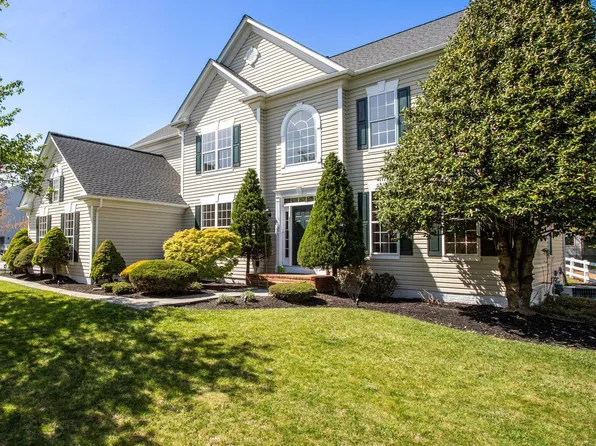 2423 Saint George Way, Brookeville, MD 20833