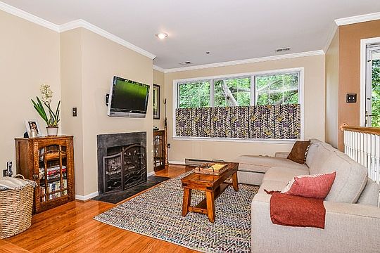 4th image of 11780 Rockaway Ln #64