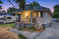photo property thumbnail