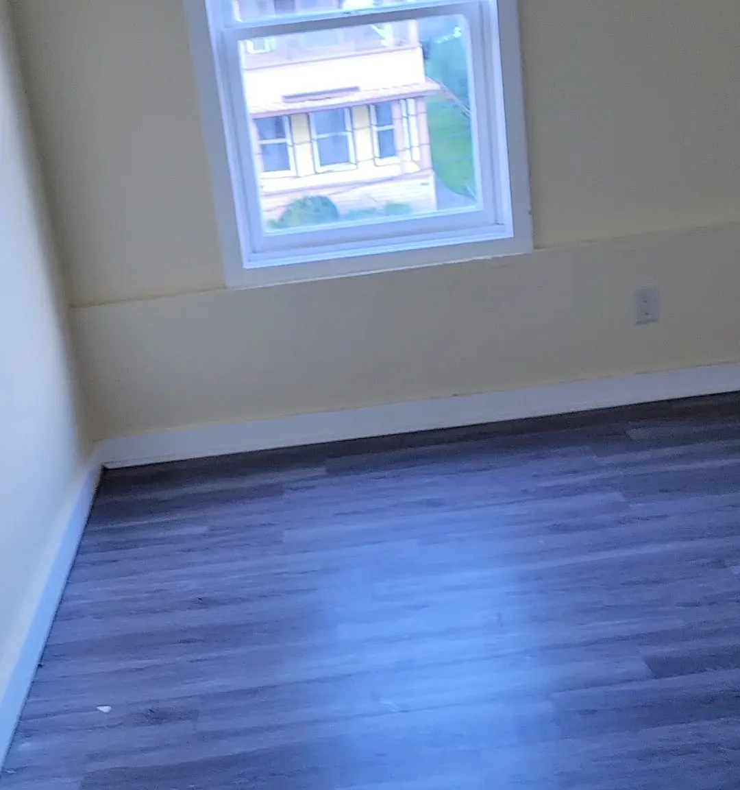 3 bed, 1.5 bath, 1000 sqft, $2,000 — Photo 3