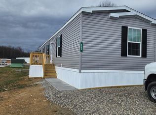 283 Holly Dr, Apollo, PA 15613