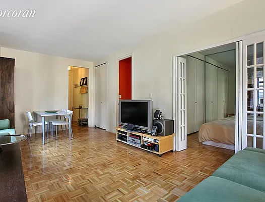 Rented by Corcoran | media 10