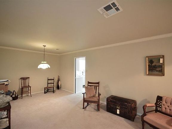 4th image of 6006 Dumfries Dr