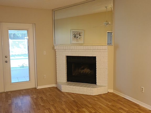 3rd image of 5122 Lazy Oaks Dr