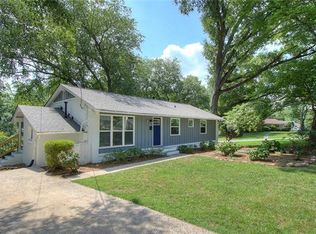 1337 Shannonhouse Dr, Charlotte, NC 28215
