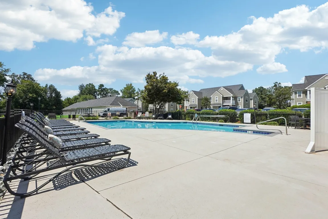 Stonebrook Apartments