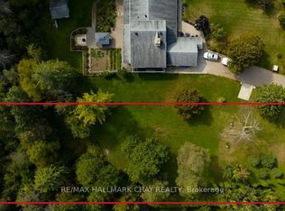 1083 Carson Rd, Springwater, ON L9X 0T7