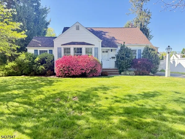 1 Roselle Ave, Cranford Twp., NJ 07016