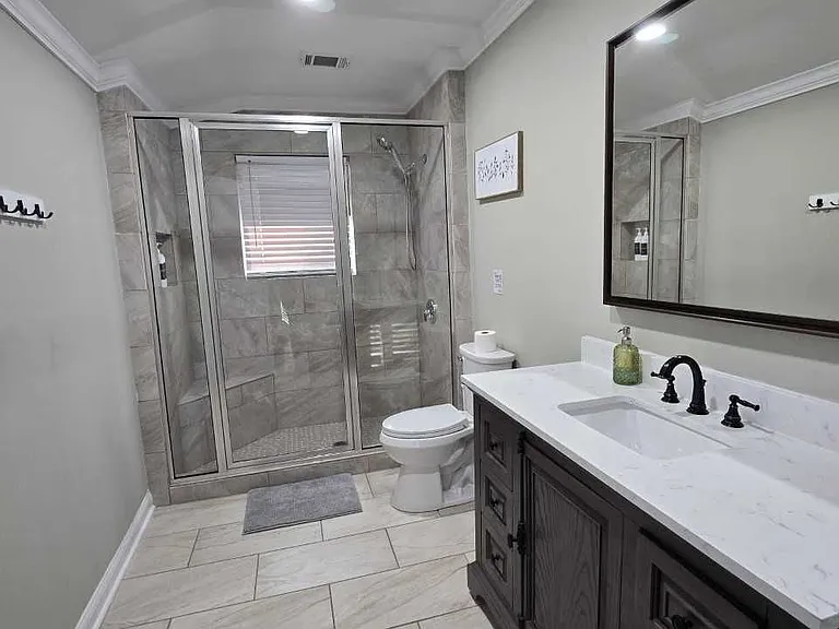 402 Meriwether St — Photo 15