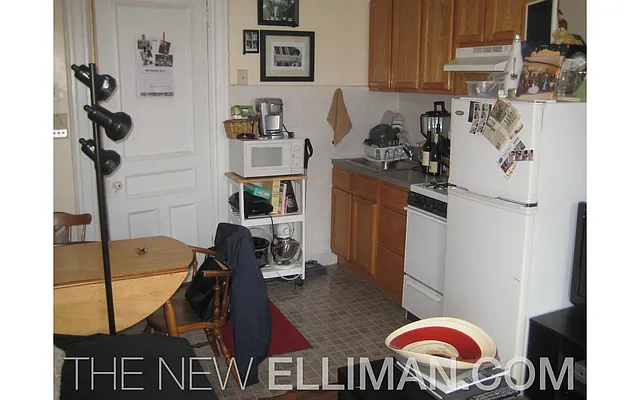 Rented by Douglas Elliman | media 13
