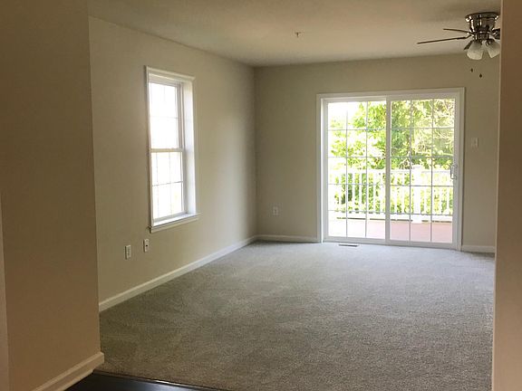 2nd floor living space with rear deck