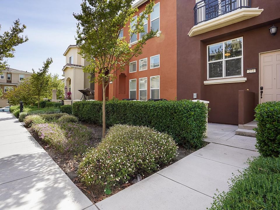 1st image of 273 Esfahan Ct
