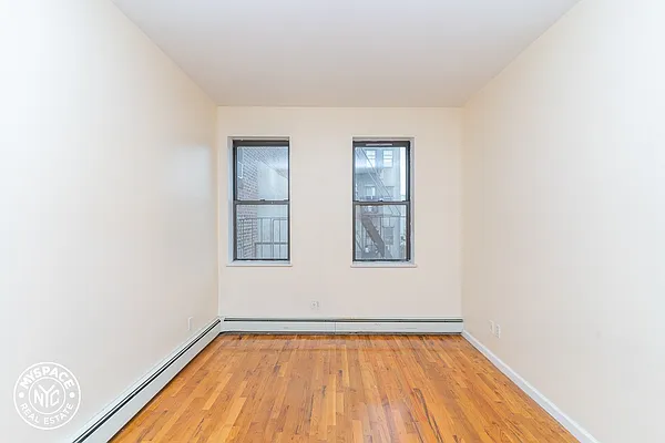 Rented by MySpaceNYC | media 10