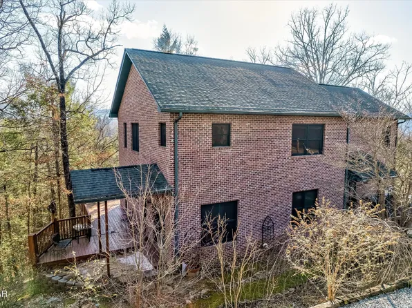 2417 Sylvan Glen Way, Pigeon Forge, TN 37863