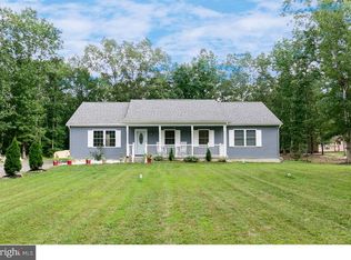 414 11th St, Newtonville, NJ 08346