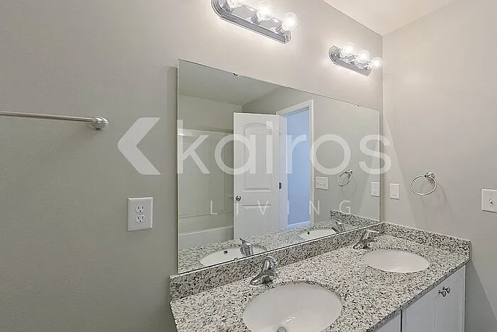 1240 Amberlight Cir — Photo 20