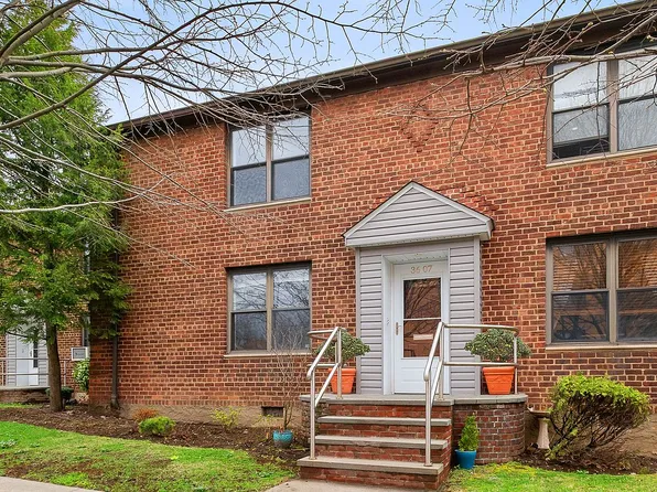 36-07 171st St #35, Flushing, NY 11358