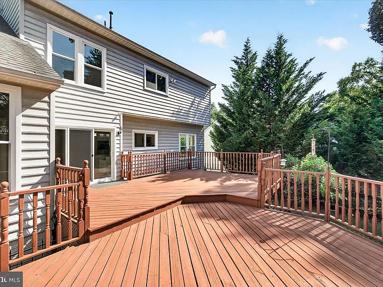 6430 Bellevue Pl — Photo 39