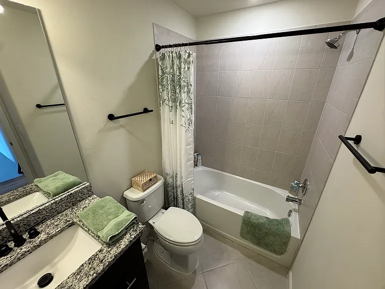 9624 Bexley Dr — Photo 17