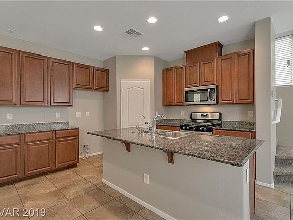 5th image of 7608 Lots Hills Dr