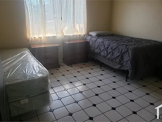 1349 Walnut Ave #A — Photo 5