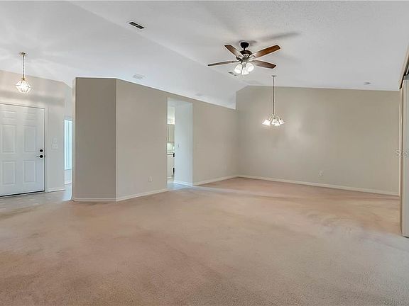 4th image of 2130 Sherwood Forest Dr