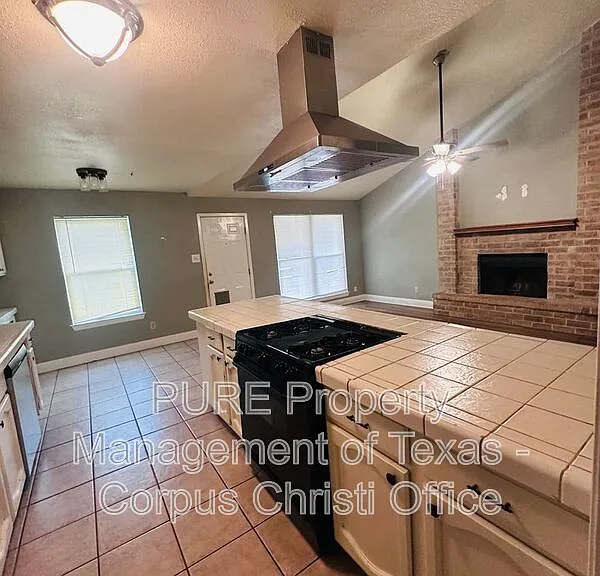7433 Spitfire Dr — Photo 7