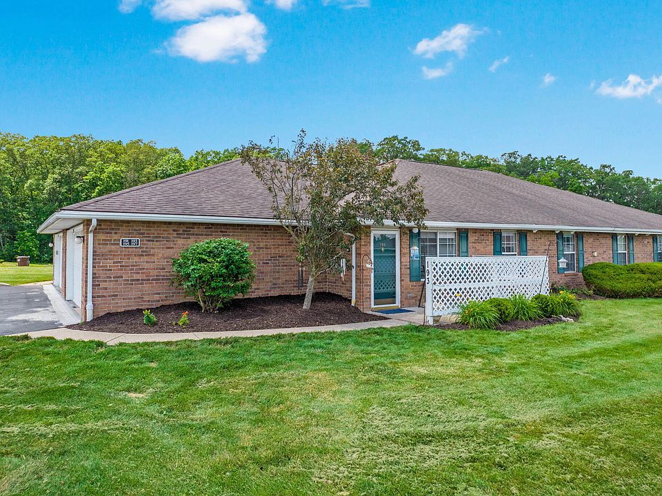 1st image of 193 Residence Dr