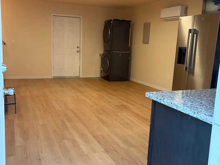 190 E 4380 N — Photo 24