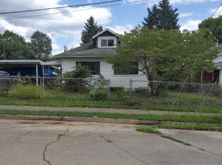8 15th St SW, Roanoke, VA 24016