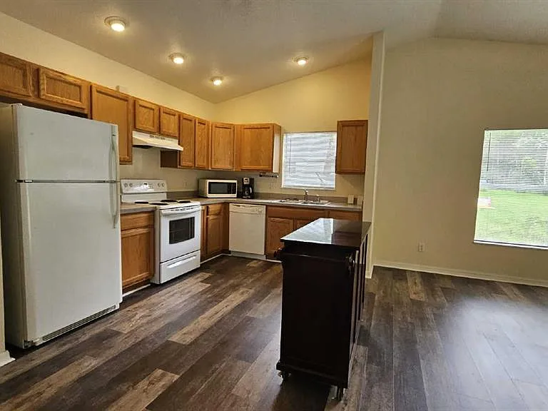 6290 W Oak Park Blvd — Photo 14