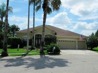 10401 Brentford Dr, Tampa, FL 33626