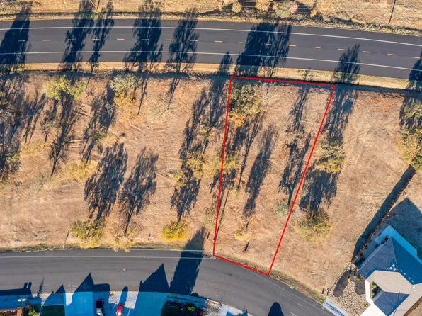 19203 Querido St, Cottonwood, CA 96022