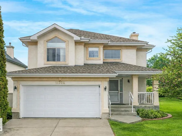 11704 11th Ave NW, Edmonton, AB T6J 7C3