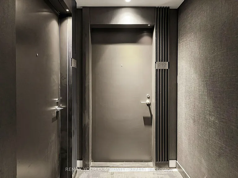 110 Broadway Ave E #819 — Photo 11