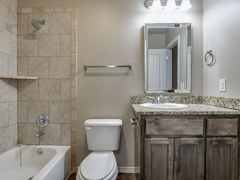 2149 Buena Vida Ln — Photo 25