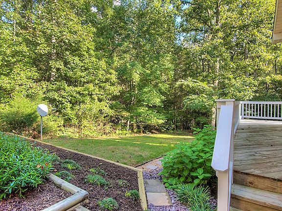 3rd image of 14116 Trails End Dr