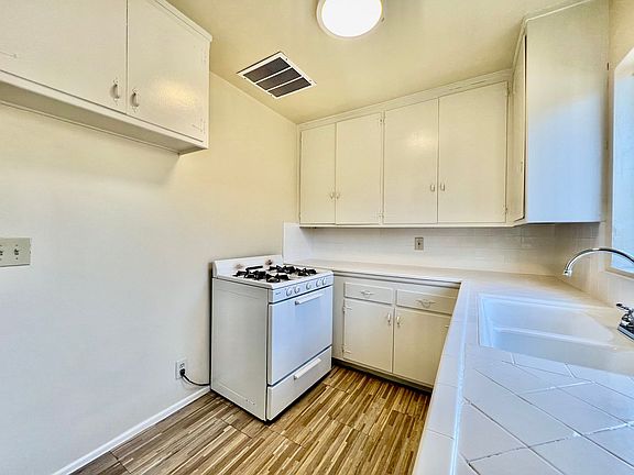 5th image of 7228 Alabama Ave APT 7