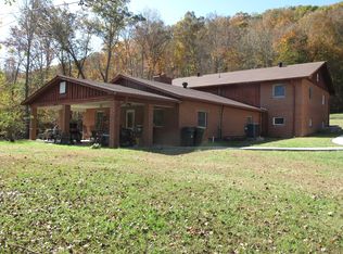220 Coontail Hollow Ln, Pioneer, TN 37847
