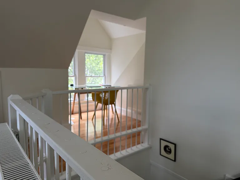 225 Harriet St — Photo 9