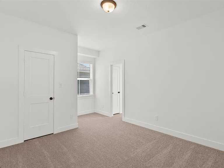 4931 Carranza Ct — Photo 32