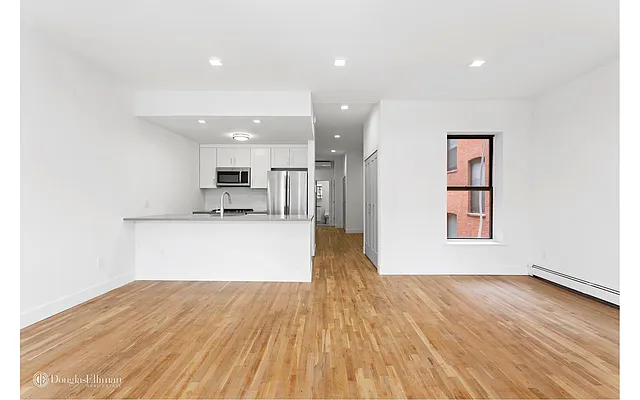 Rented by Douglas Elliman | media 22