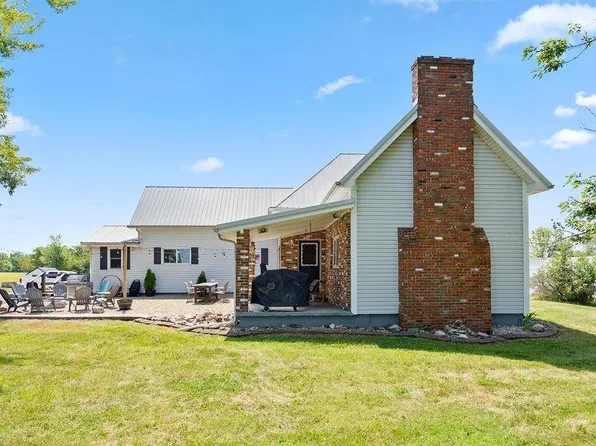 8700 E 1225th Rd S, Galveston, IN 46932