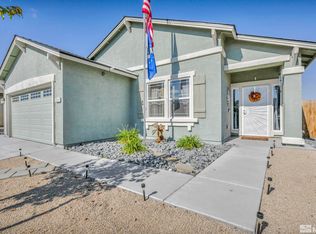224 Red Oak Dr, Fernley, NV 89408